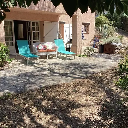 La A 8mn A Pied Holiday home