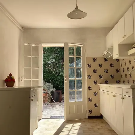 Casa de Férias La à 8mn à Pied Saint-Raphaël